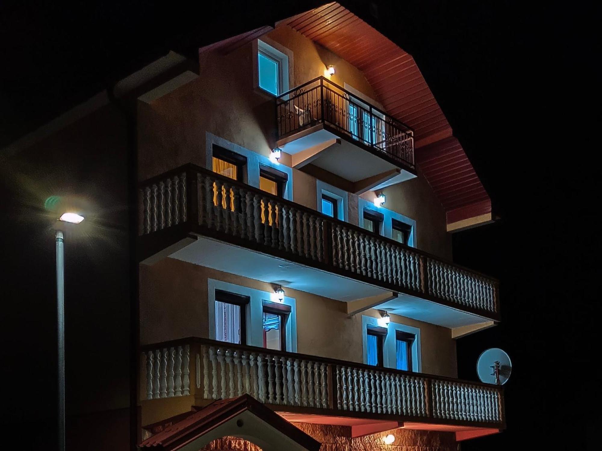 Apartment Lakeview 플루지네 외부 사진